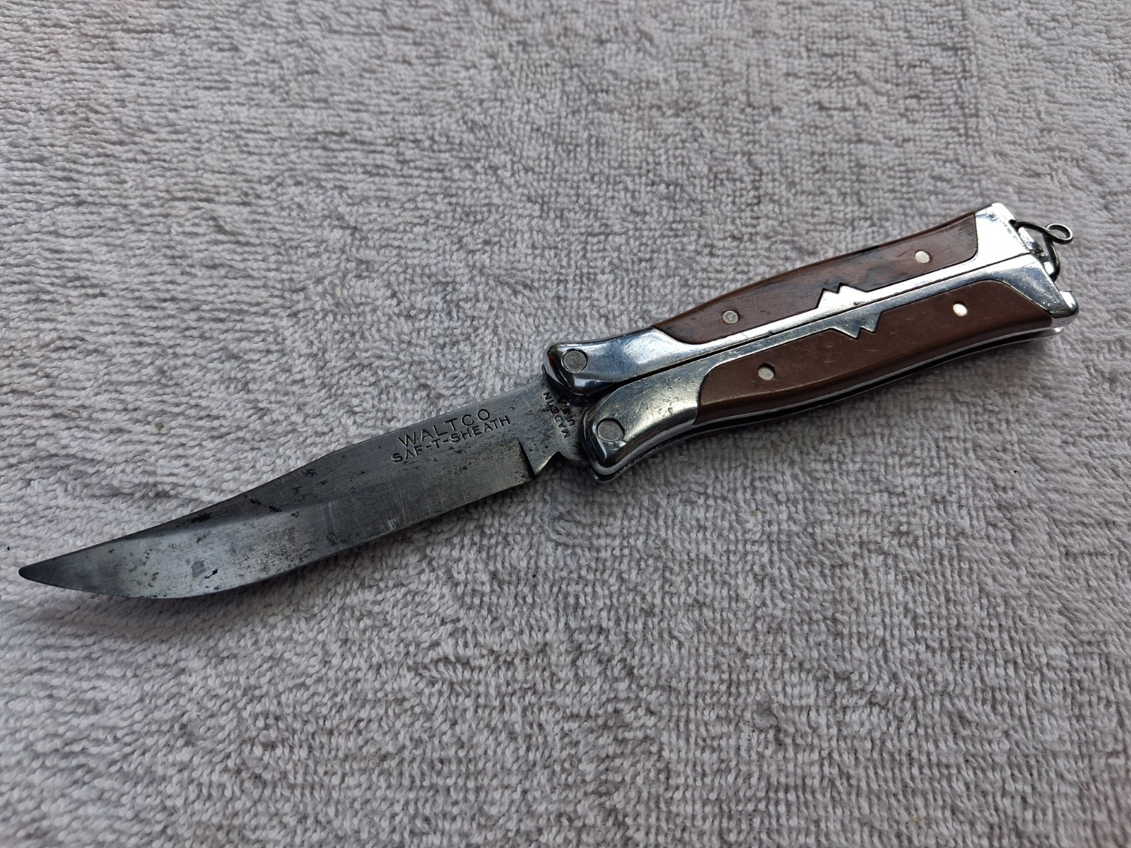 Waltco Saf-T-Sheath Vintage Outdoor Folding Knife Made in USA