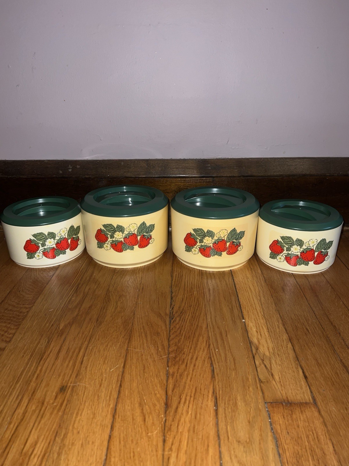 VINTAGE 1970's STERILITE HARD PLASTIC STRAWBERRY CANISTER NESTING SET OF 4
