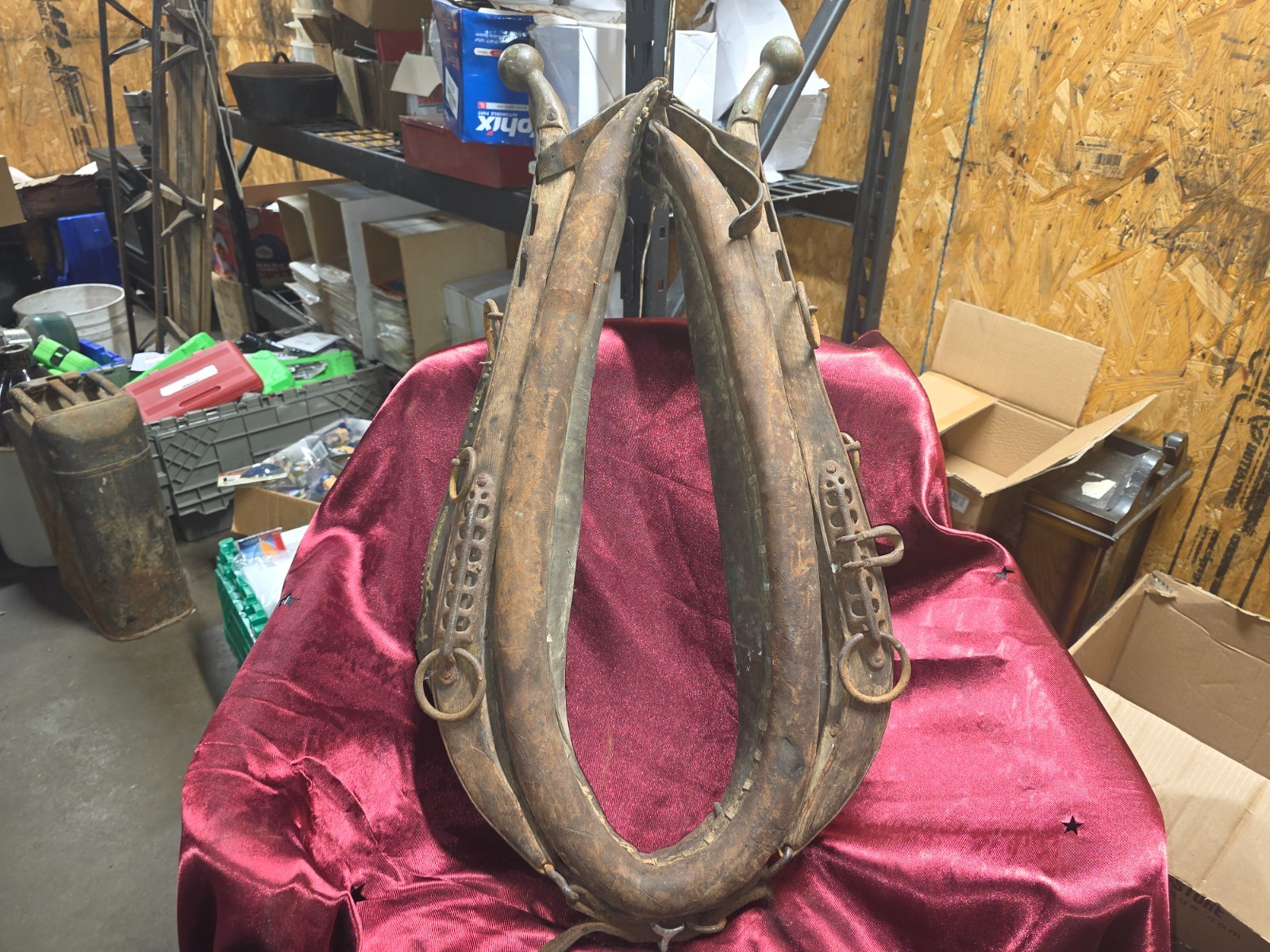 BEAUTIFUL Antique Vintage Leather Horse Mule Plowing Collar