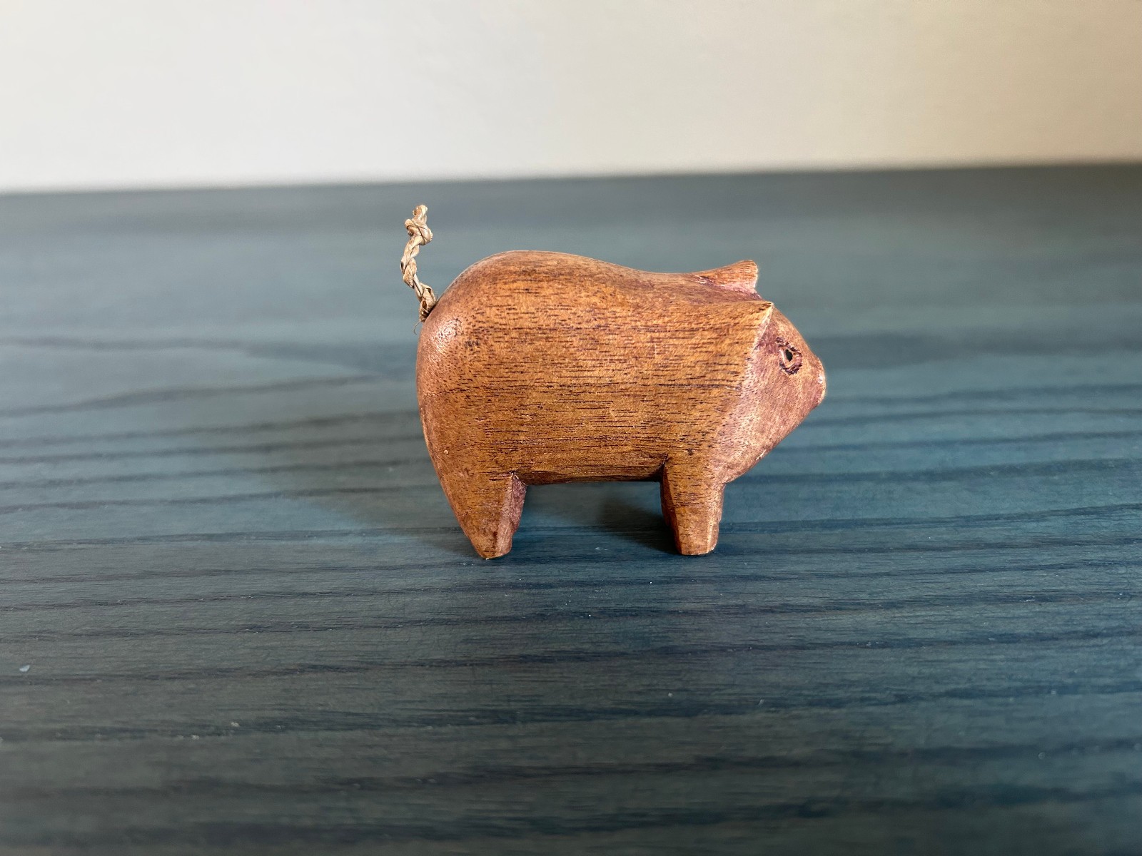 Vintage Hand Carved Wooden Pig Figurine Rustic Farmhouse Artisan Cute Vintage Hand Carved Wooden Pig Figurine Rustic Farmhouse Artisan Cute