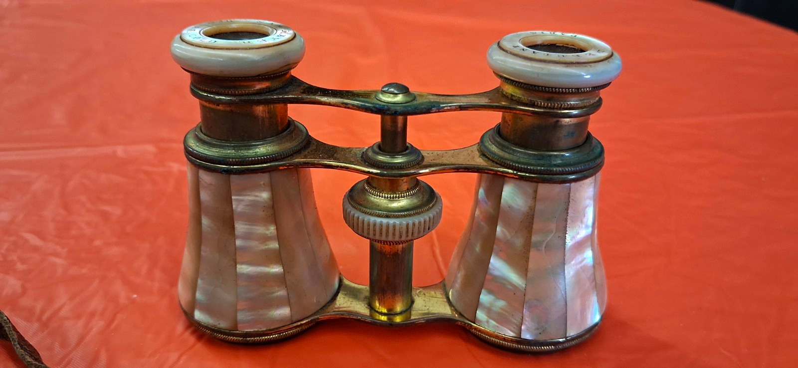 Vintage Mother-of-Pearl Opera Glasses Binoculars w/ Pearl Inlay Leather Case