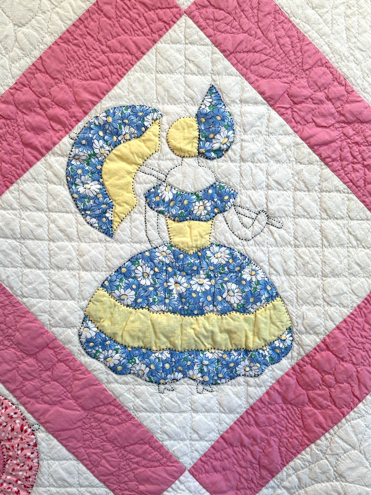 Gorgeous Handmade Vintage 1930s Appliqué Southern Belles Quilt  70