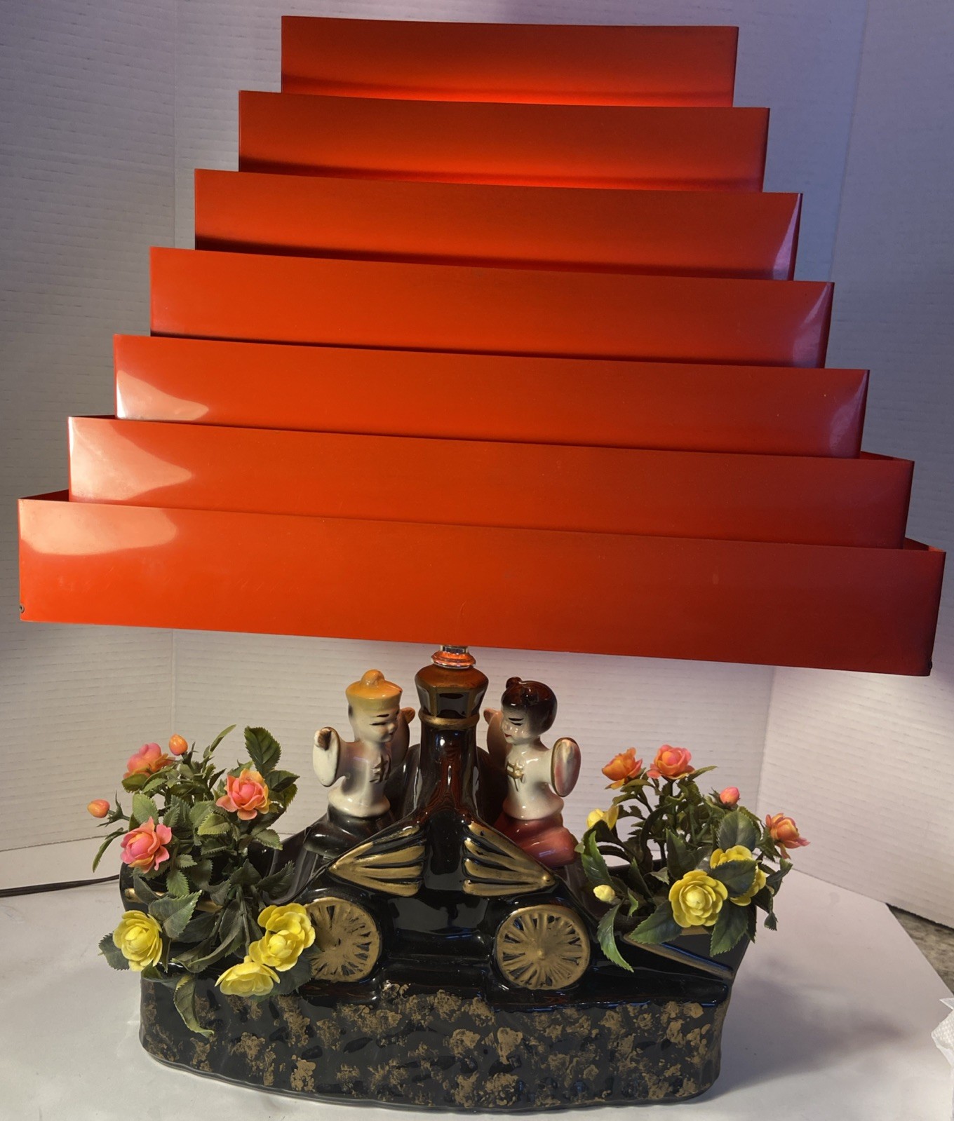 Silvestri Oriental Wedding Boat Vtg. 1950's pristine condition Silvestri Oriental Wedding Boat Vtg. 1950's pristine condition