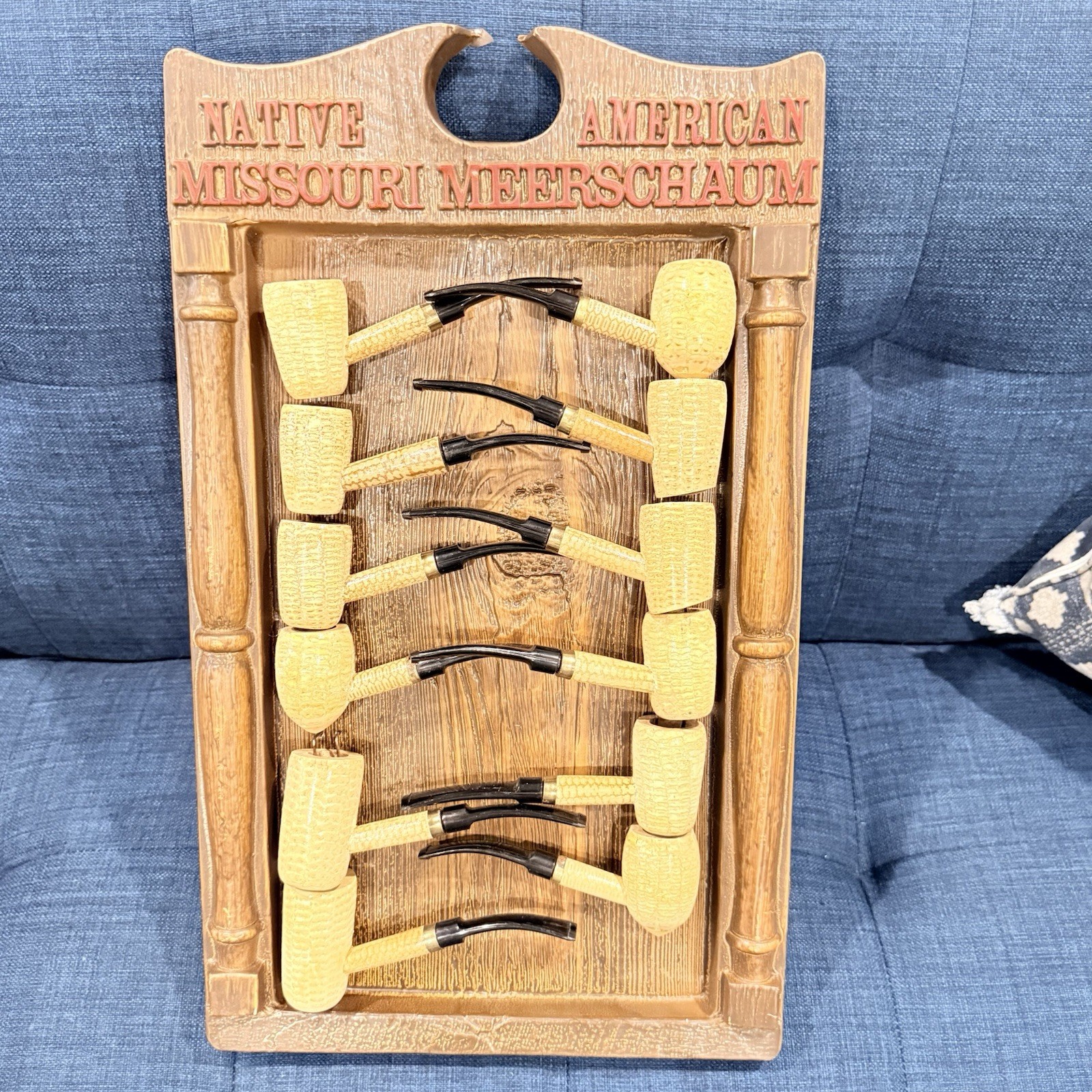 12 LOT NOS Missouri Meerschaums As-New NATIVE AMERICAN Pipe Retail Display & Box