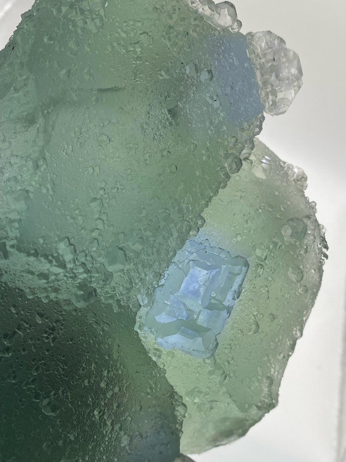 2.5KG Octahedral Fluorite Cluster