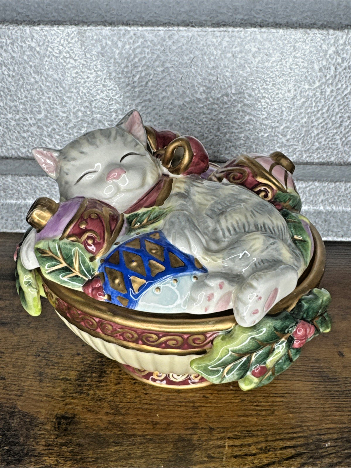 Vintage Fitz & Floyd Christmas Kristmas Kitty Cat Porcelain Lidded Box Dish Bowl Vintage Fitz & Floyd Christmas Kristmas Kitty Cat Porcelain Lidded Box Dish Bowl