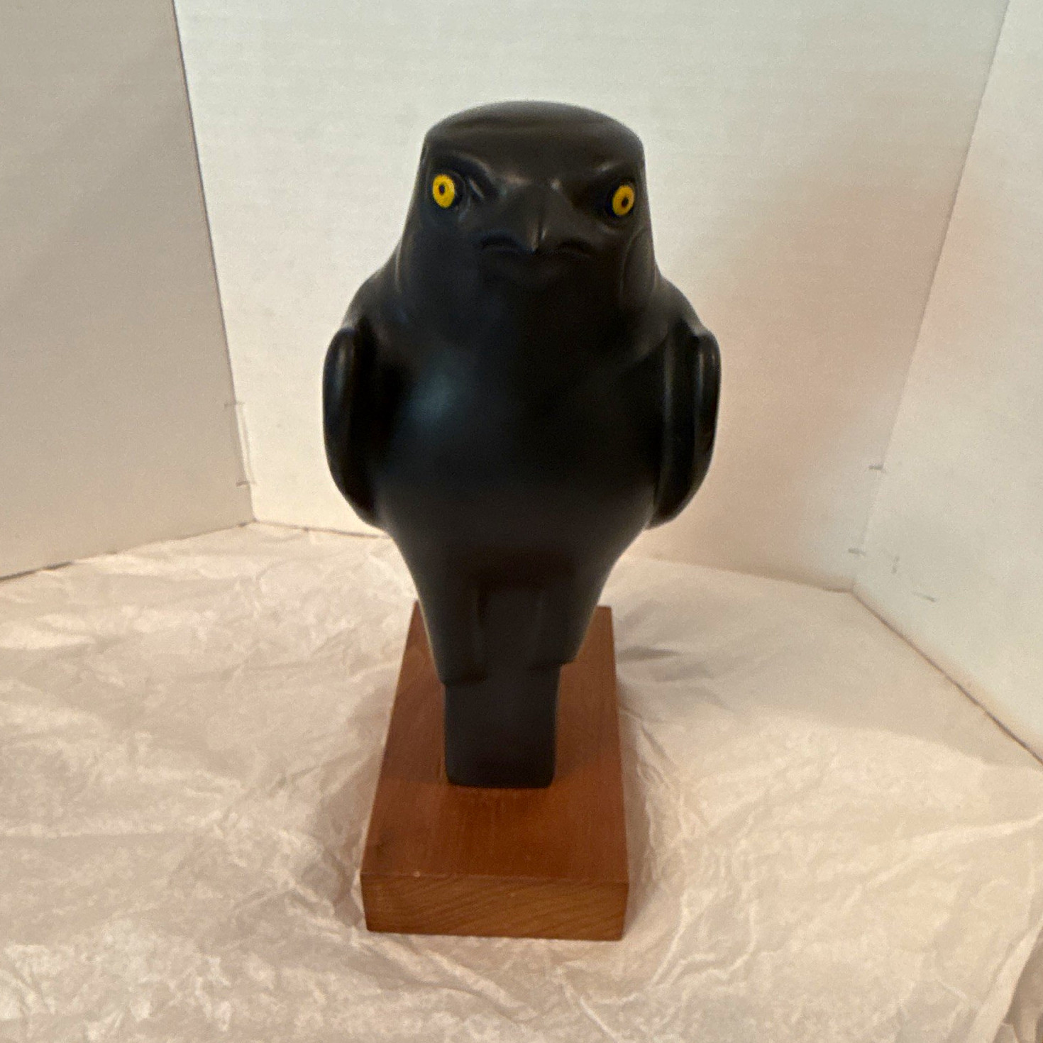 Alva Museum Replica Horus Falcon Statue Louvre Museum/ gold sticker intact.