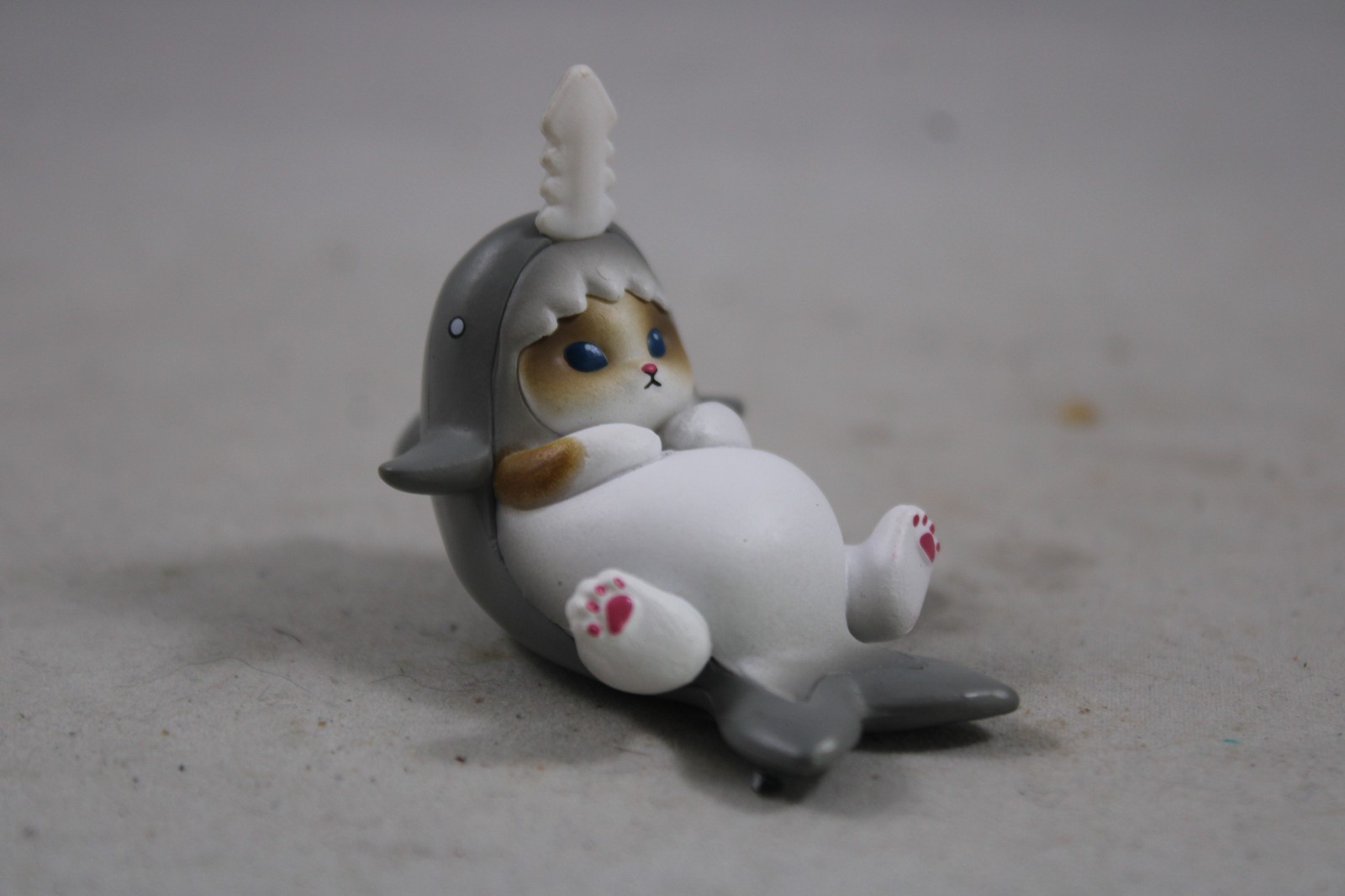 Mofusand Samenyan Figurine Collectible Mini Cat Dressed In A Shark Suit