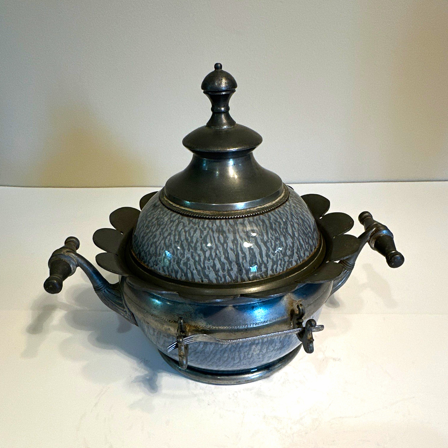 Antique graniteware / pewter gray covered butter bowl with lid/center inser Antique graniteware / pewter gray covered butter bowl with lid/center inser