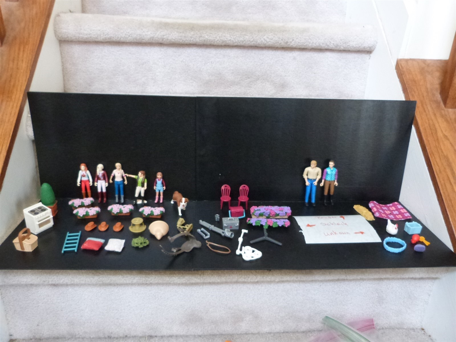 Schleich Horse Farm accessory people furniture lot for house vet riding center