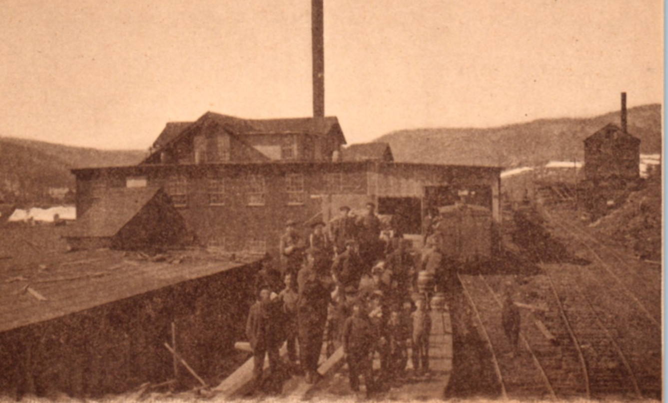 Wilmington VT Factory Mountain Mills Railroad Car Postcard Vintage Wilmington VT Factory Mountain Mills Railroad Car Postcard Vintage