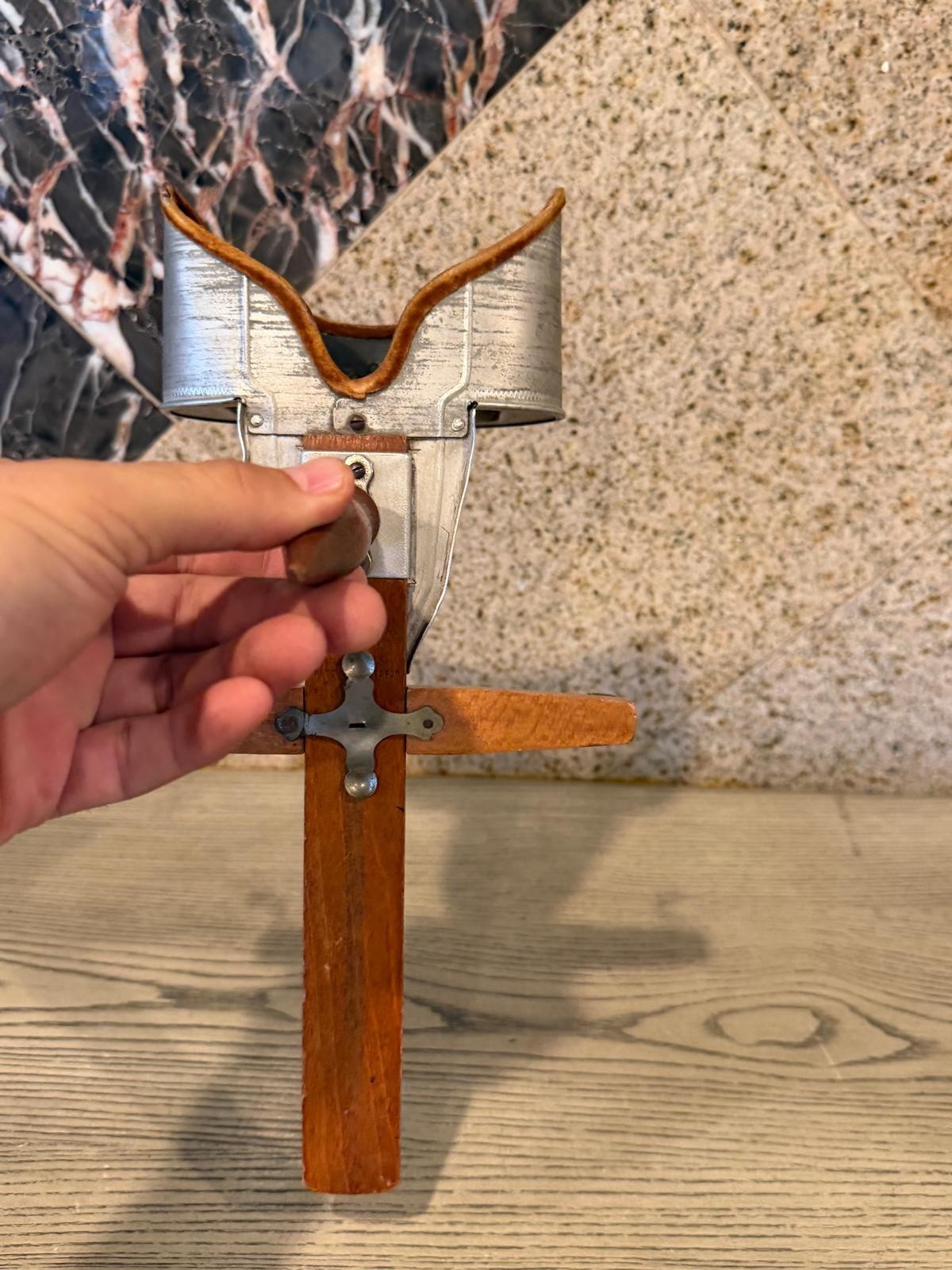 Antique Handheld Underwood Stereoscope Viewer Creating 3D Effect Wooden 13 in Antique Handheld Underwood Stereoscope Viewer Creating 3D Effect Wooden 13 in