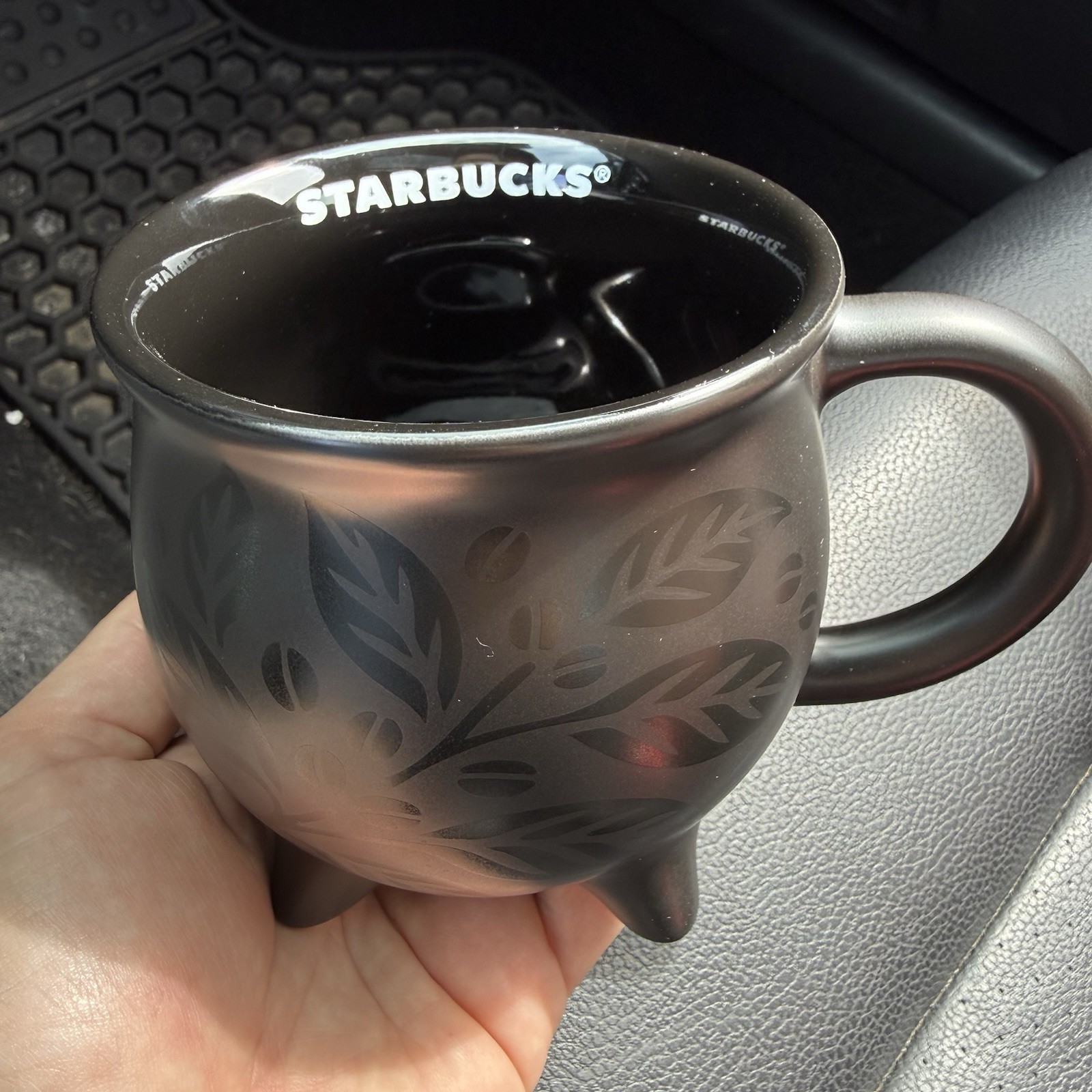FREE SHIP New Viral Starbucks 2026 Halloween Cauldron 14oz Black Mug FREE SHIP New Viral Starbucks 2026 Halloween Cauldron 14oz Black Mug