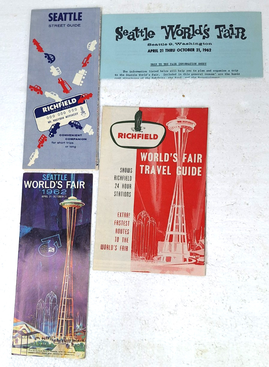 World's Fair 1962 Seattle Lot Of 4 Pieces Of Memorabilia World's Fair 1962 Seattle Lot Of 4 Pieces Of Memorabilia