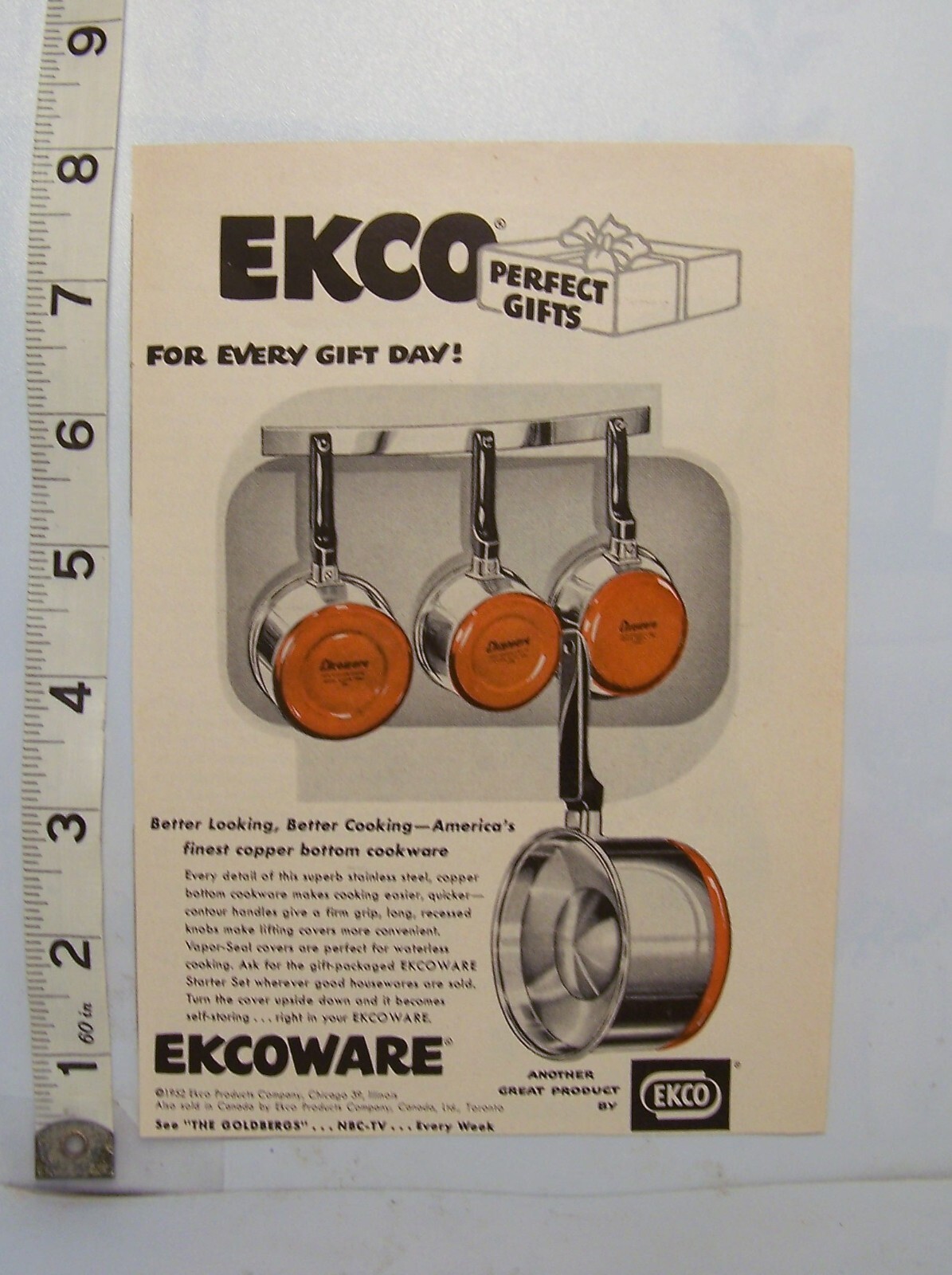 1952 WOMAN'S DAY Magazine  Vintage Print Ad EKCOWARE POTS   PA-1