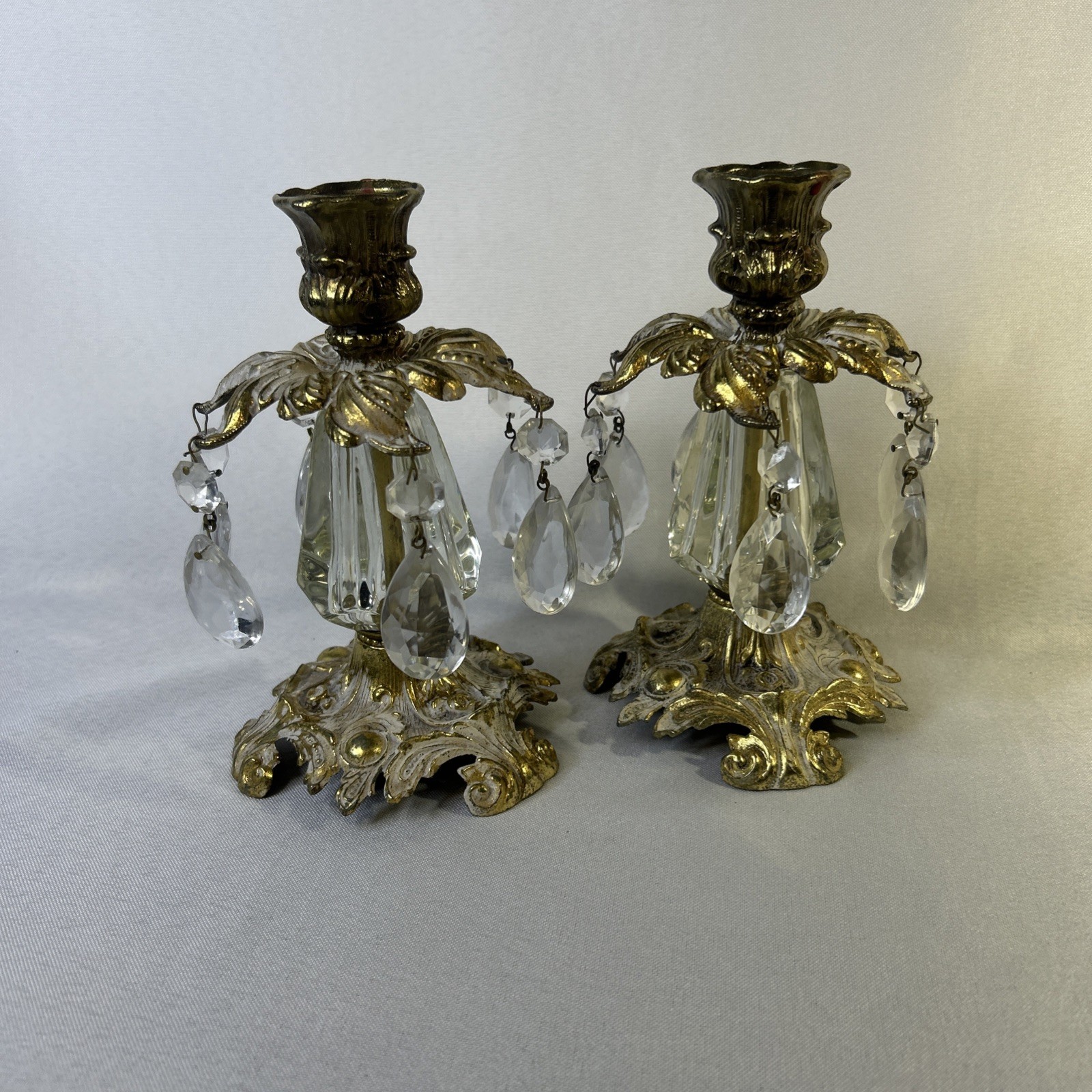 Vintage L&L WMC 1973 Brass Crystal Prisms Candle Stick Holders 9320- Set of 2 Vintage L&L WMC 1973 Brass Crystal Prisms Candle Stick Holders 9320- Set of 2