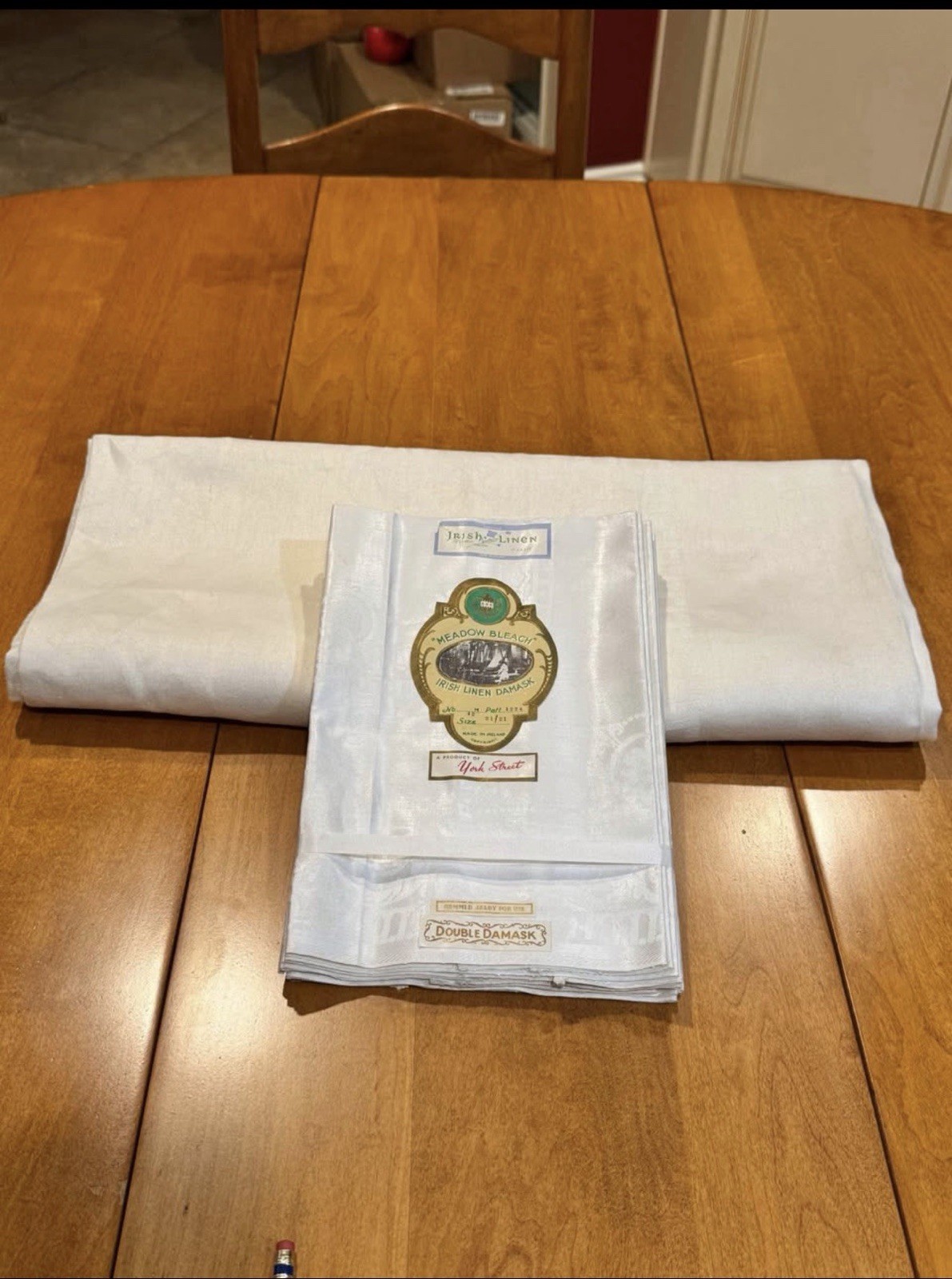 Vintage “True” Double Damask Pure Irish Linen Napkin Set of 8 21” X 21” W/Bonus Vintage “True” Double Damask Pure Irish Linen Napkin Set of 8 21” X 21” W/Bonus