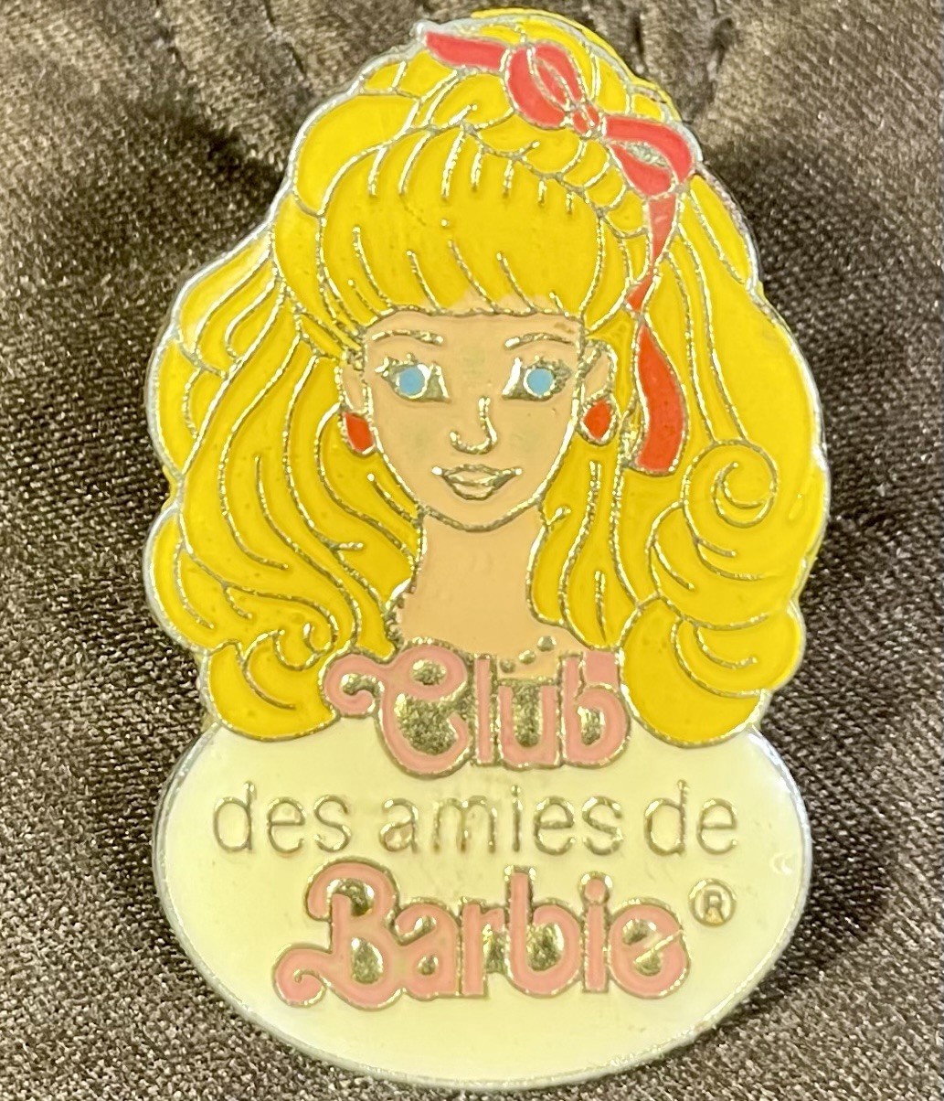 Barbie Doll Mattel France Collector’s “Club des amies de Barbie” Enamel Pin Rare Barbie Doll Mattel France Collector’s “Club des amies de Barbie” Enamel Pin Rare