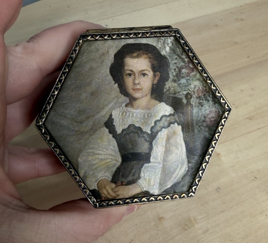 Vintage Mademo Iselle Romaine Lacaux Renoir Trinket Jewelry Box Vintage Mademo Iselle Romaine Lacaux Renoir Trinket Jewelry Box