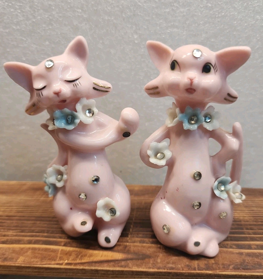 Vintage Lefton Porcelain Pink Cat Salt & Pepper Shakers MCM T-64 CB Vintage Lefton Porcelain Pink Cat Salt & Pepper Shakers MCM T-64 CB