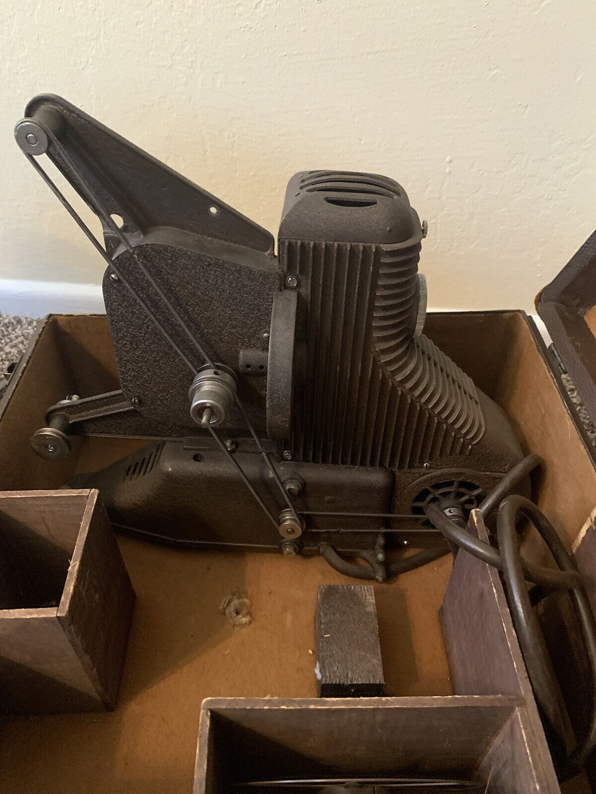 Vintage Univex Projector Model P-500 8mm With Empty Reel And Box