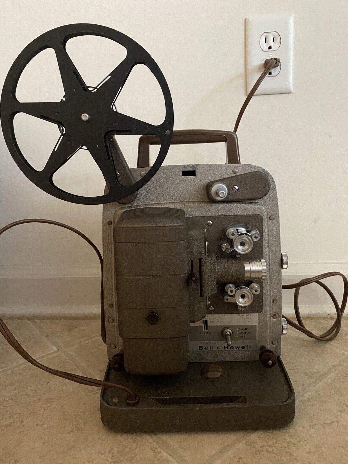 Vintage Bell & Howell Model 254R 8 mm Movie Projector Works