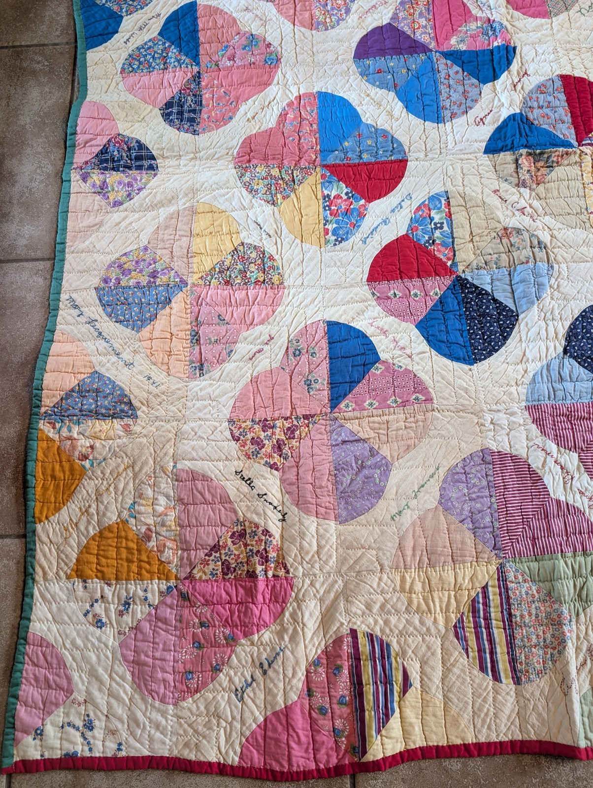 Vintage 1941 Signature Friendship Cotton Hand Stitched Farmhouse Quilt 79 Vintage 1941 Signature Friendship Cotton Hand Stitched Farmhouse Quilt 79