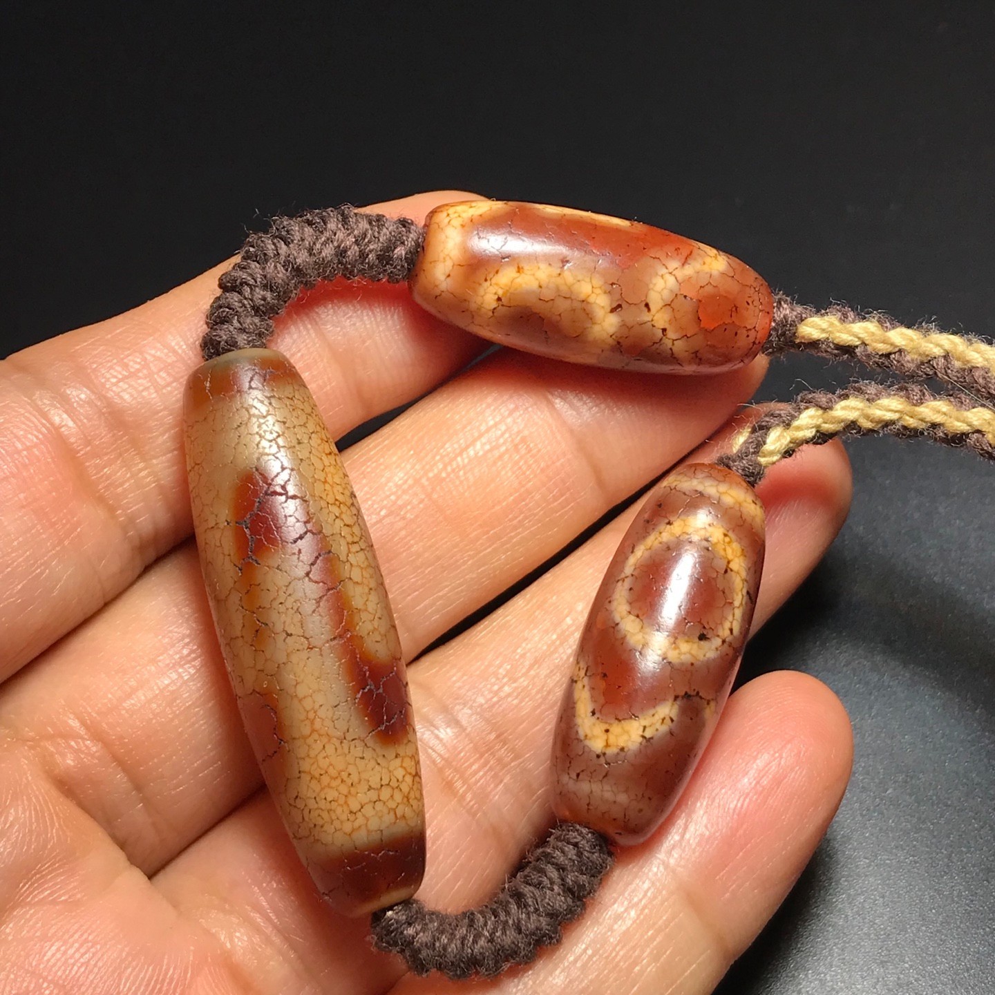 Vintage Tibetan Old Agate Dzi Beads Tiger Tooth Amulet Necklace Pendant 12×38mm Vintage Tibetan Old Agate Dzi Beads Tiger Tooth Amulet Necklace Pendant 12×38mm