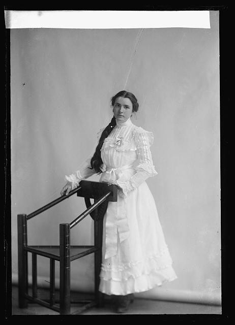 Photo:Eva Casey Portrait Woman in White Dress Circa 1901-1903