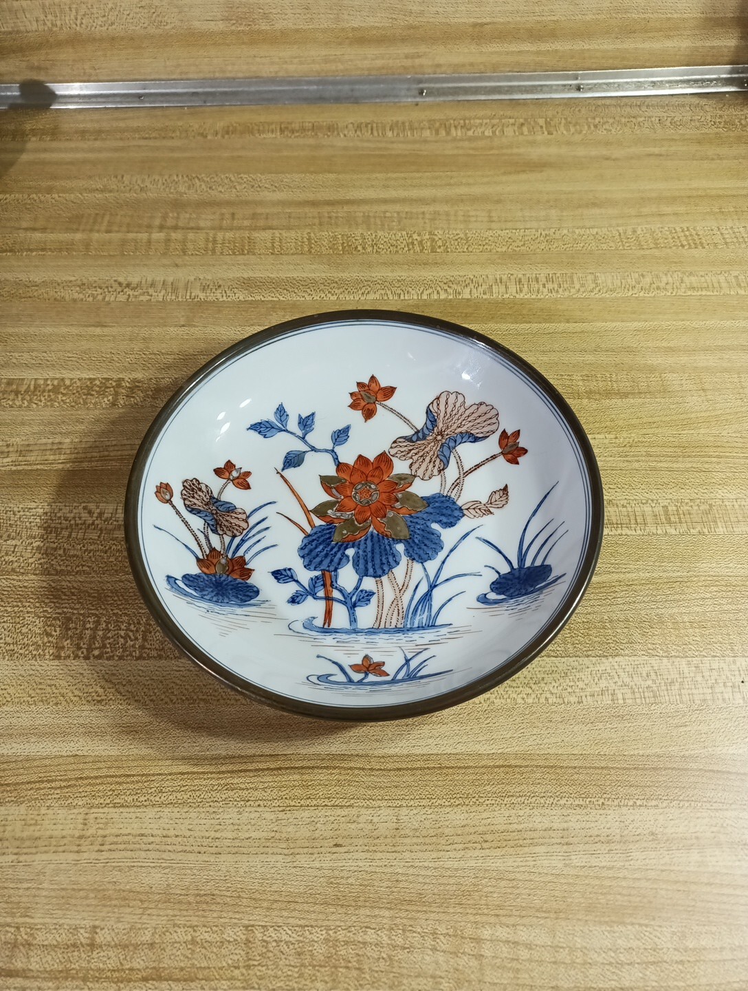 Ardalt No 3902 Hand Painted Hong Kong Gold Ardalt No 3902 Hand Painted Hong Kong Gold
