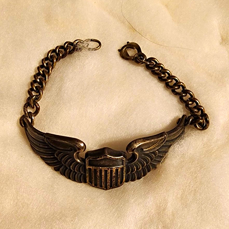 WWII US Sterling Silver Wing bracelet WWII US Sterling Silver Wing bracelet