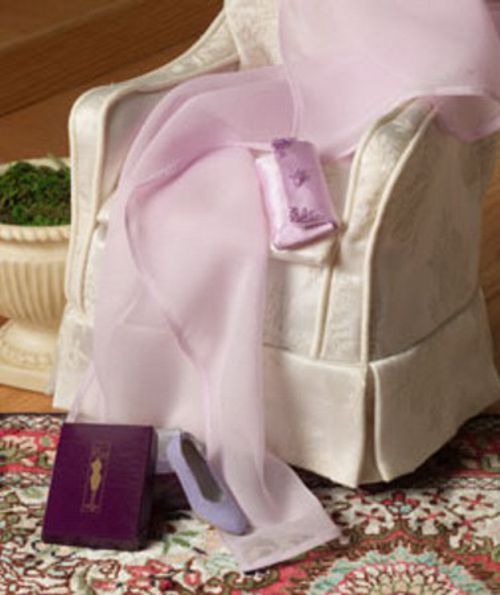 Tyler Wentworth Boutique Collection Lilac Finishing Touches