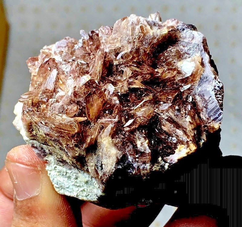 675 Carats Aesthetic Lustrous Axenite Cluster From Shigar Pakistan 675 Carats Aesthetic Lustrous Axenite Cluster From Shigar Pakistan