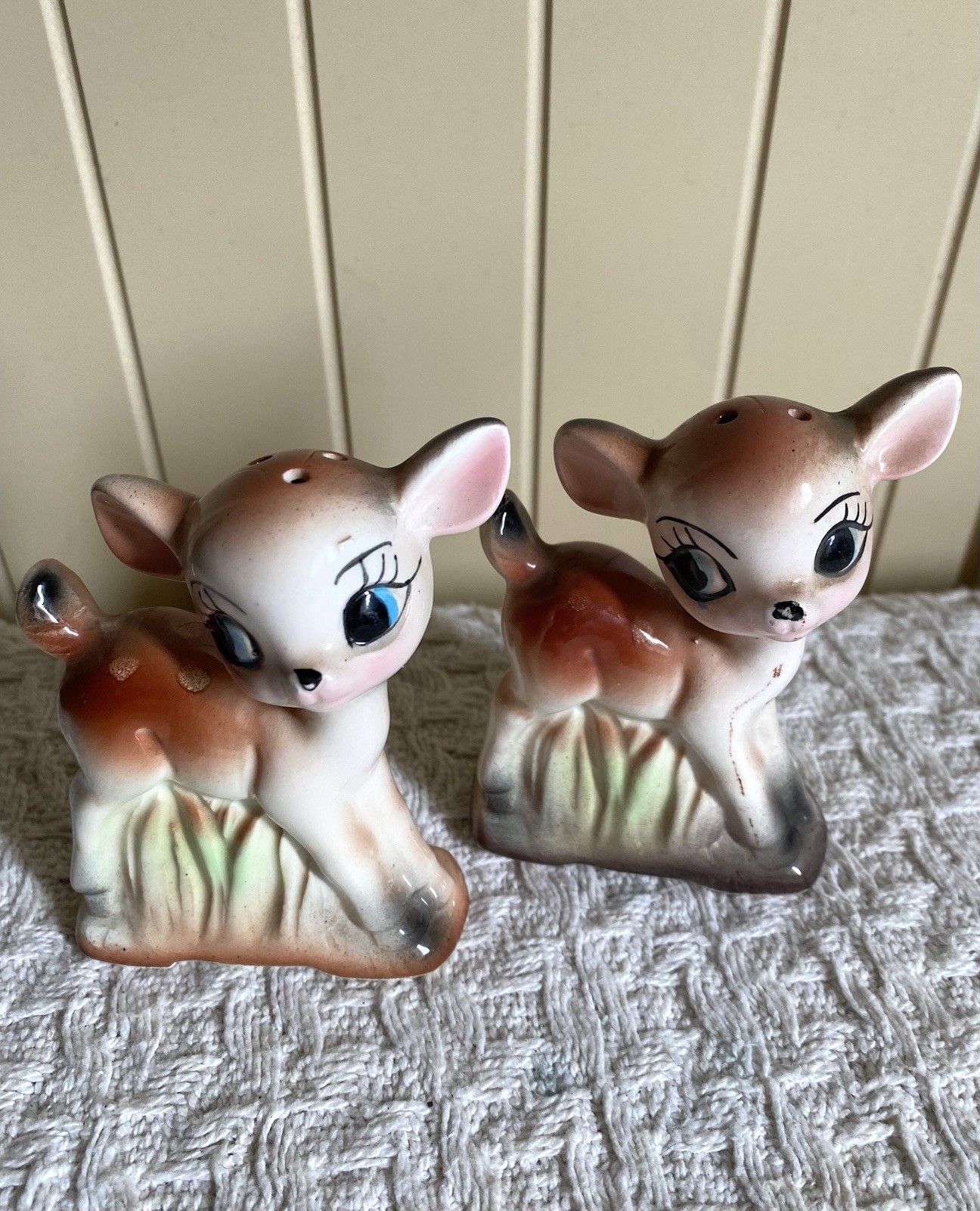 VTG Kitschy Anthropomorphic Big Eyed Doe Fawn Deer Salt Pepper Shakers Japan VTG Kitschy Anthropomorphic Big Eyed Doe Fawn Deer Salt Pepper Shakers Japan