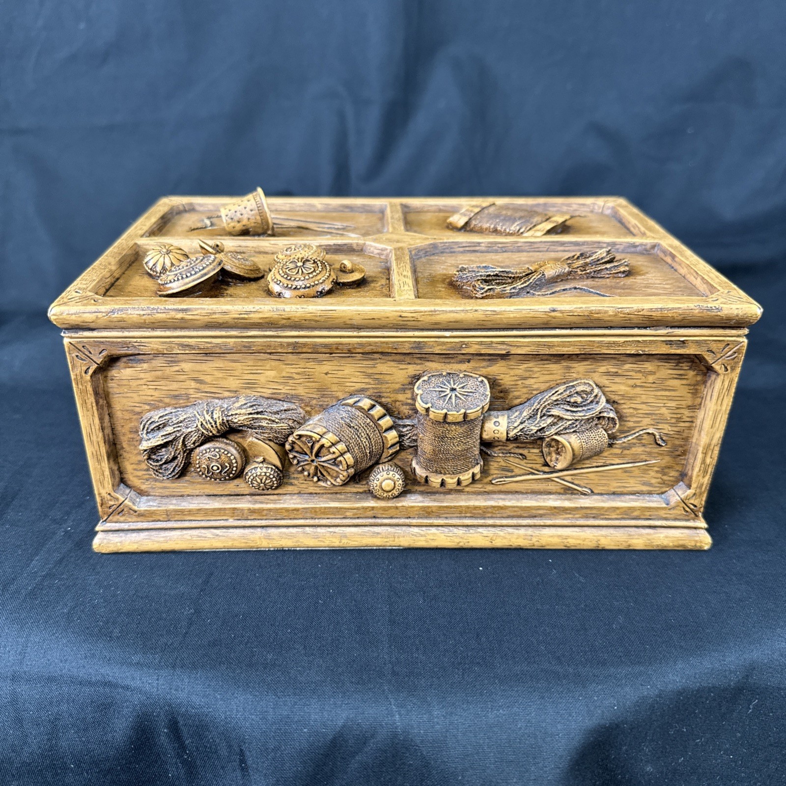 Vintage Faux Wood Sewing Box Trompe L’oeil Design Thimble, Buttons,Spools Vintage Faux Wood Sewing Box Trompe L’oeil Design Thimble, Buttons,Spools
