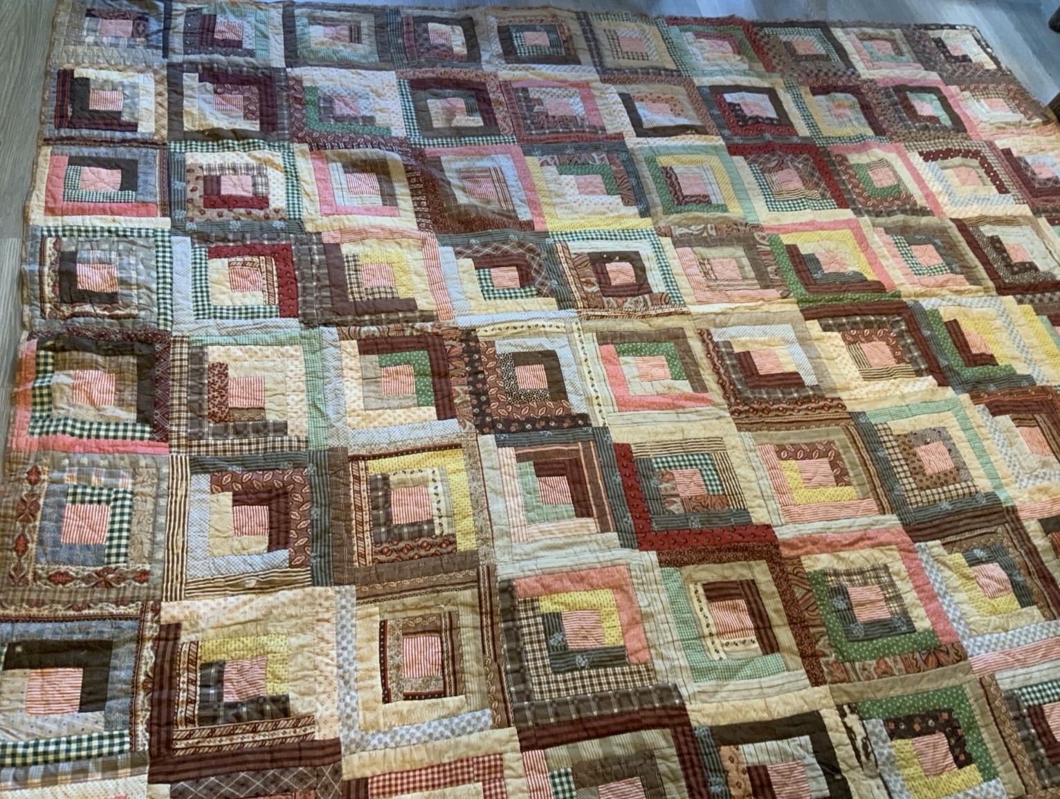 Antique Patchwork Quilt, Log Cabin, Brown Calico Back, Hand Quilted, 1880’s Antique Patchwork Quilt, Log Cabin, Brown Calico Back, Hand Quilted, 1880’s