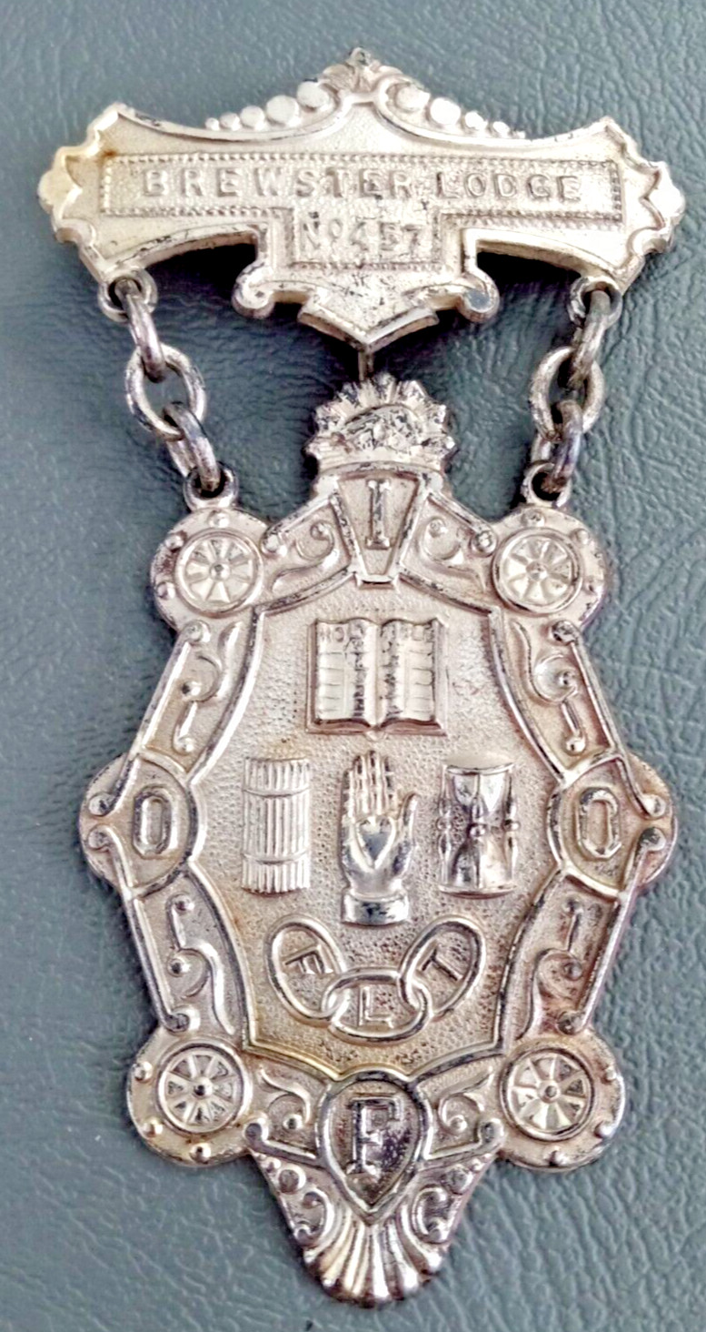 Antique IOOF Odd Fellows Brewster Lodge #457 Metal Badge ~ 4 Antique IOOF Odd Fellows Brewster Lodge #457 Metal Badge ~ 4