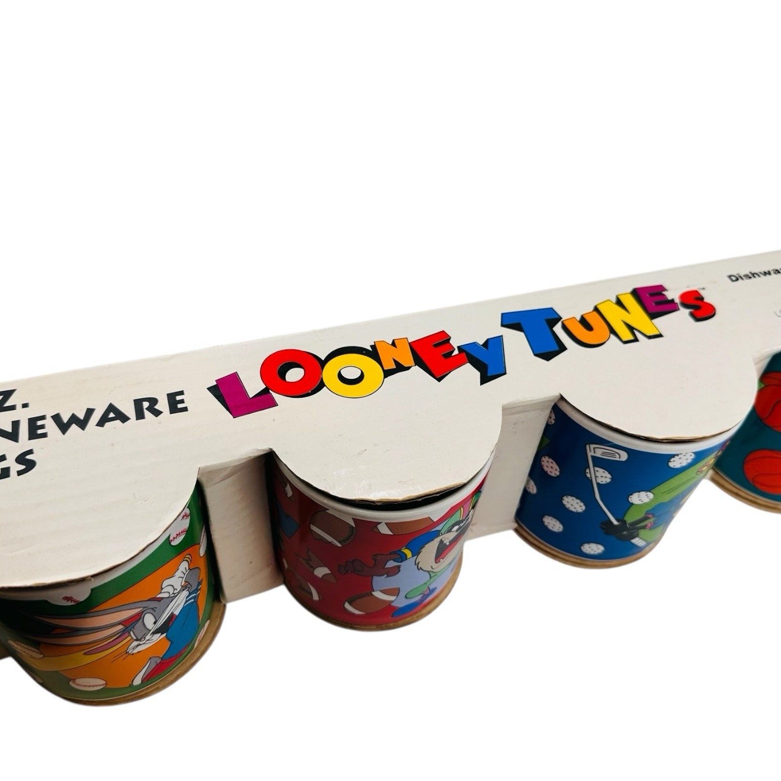 Vintage Looney Tunes Sports 1993 Sakura Warner Bros 12oz Coffee Mugs. Vintage Looney Tunes Sports 1993 Sakura Warner Bros 12oz Coffee Mugs.