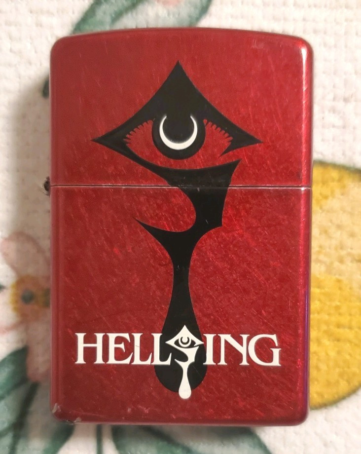 Vintage HELLSING ULTIMATE ZIPPO BRAND LIGHTER Limited Edition * Vintage HELLSING ULTIMATE ZIPPO BRAND LIGHTER Limited Edition *