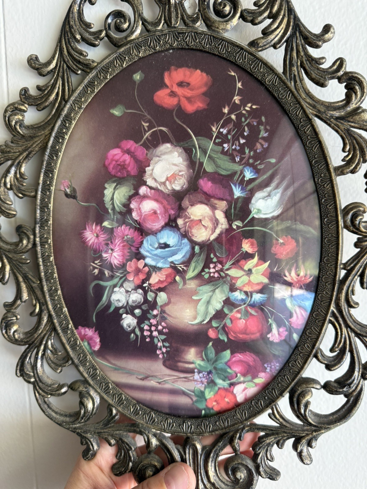 Antique Vintage Wrought Iron Victorian Flower oval Frame bubble glass floral Antique Vintage Wrought Iron Victorian Flower oval Frame bubble glass floral