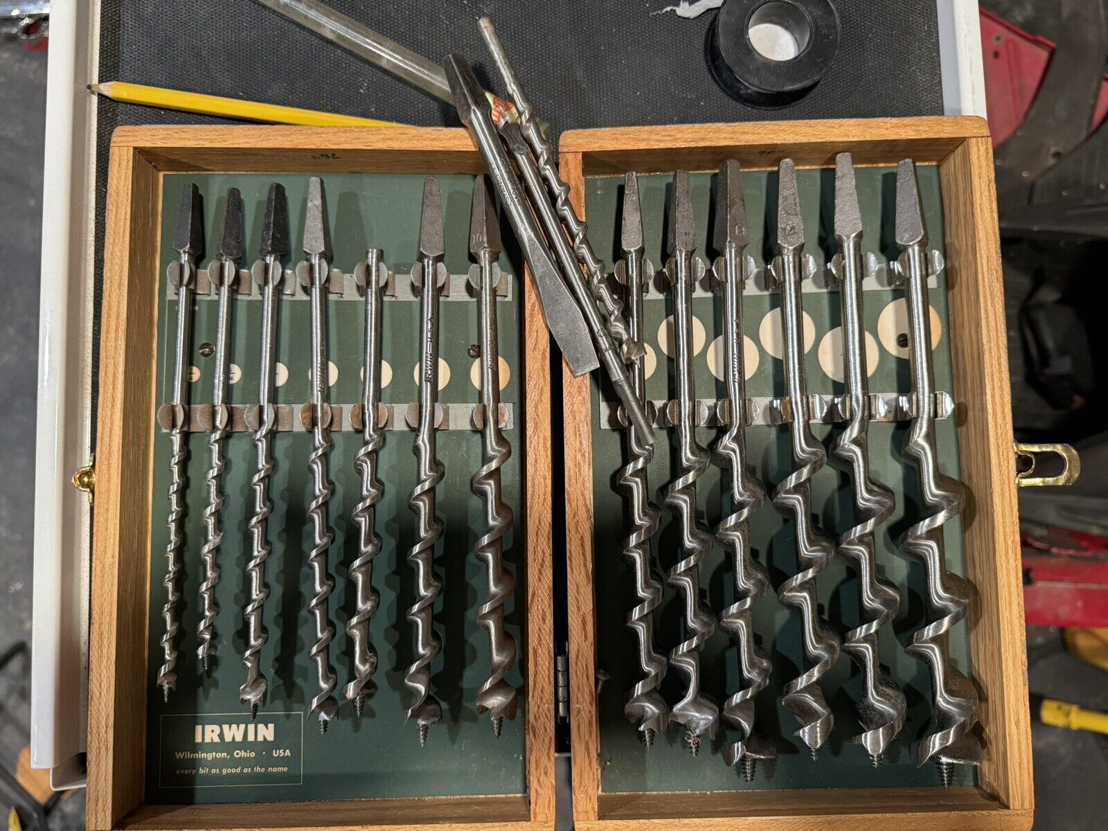 Vintage Irwin Set Oak Boxed Auger Hand Drill Brace Bits W/Brace