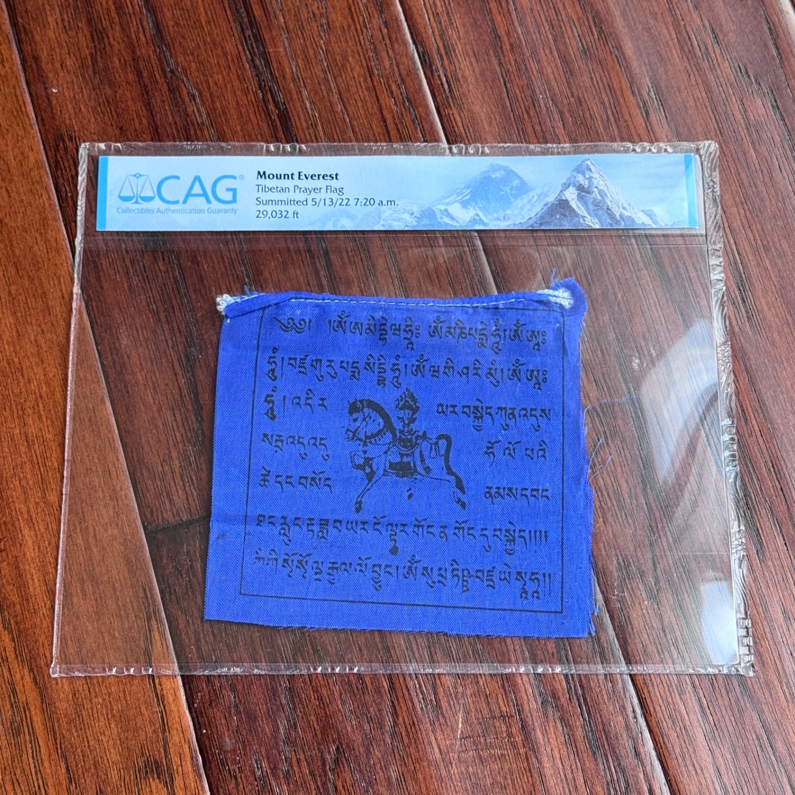 MOUNT EVEREST * CAG * GENUINE PRAYER FLAG ARTIFACT CARRIED TO SUMMIT 29029 FT
