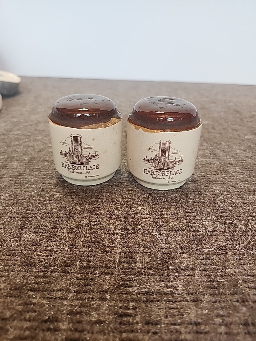Vintahe Salt & Pepper Shakers Harborplace Baltimore Md Traub Co. Vintahe Salt & Pepper Shakers Harborplace Baltimore Md Traub Co.