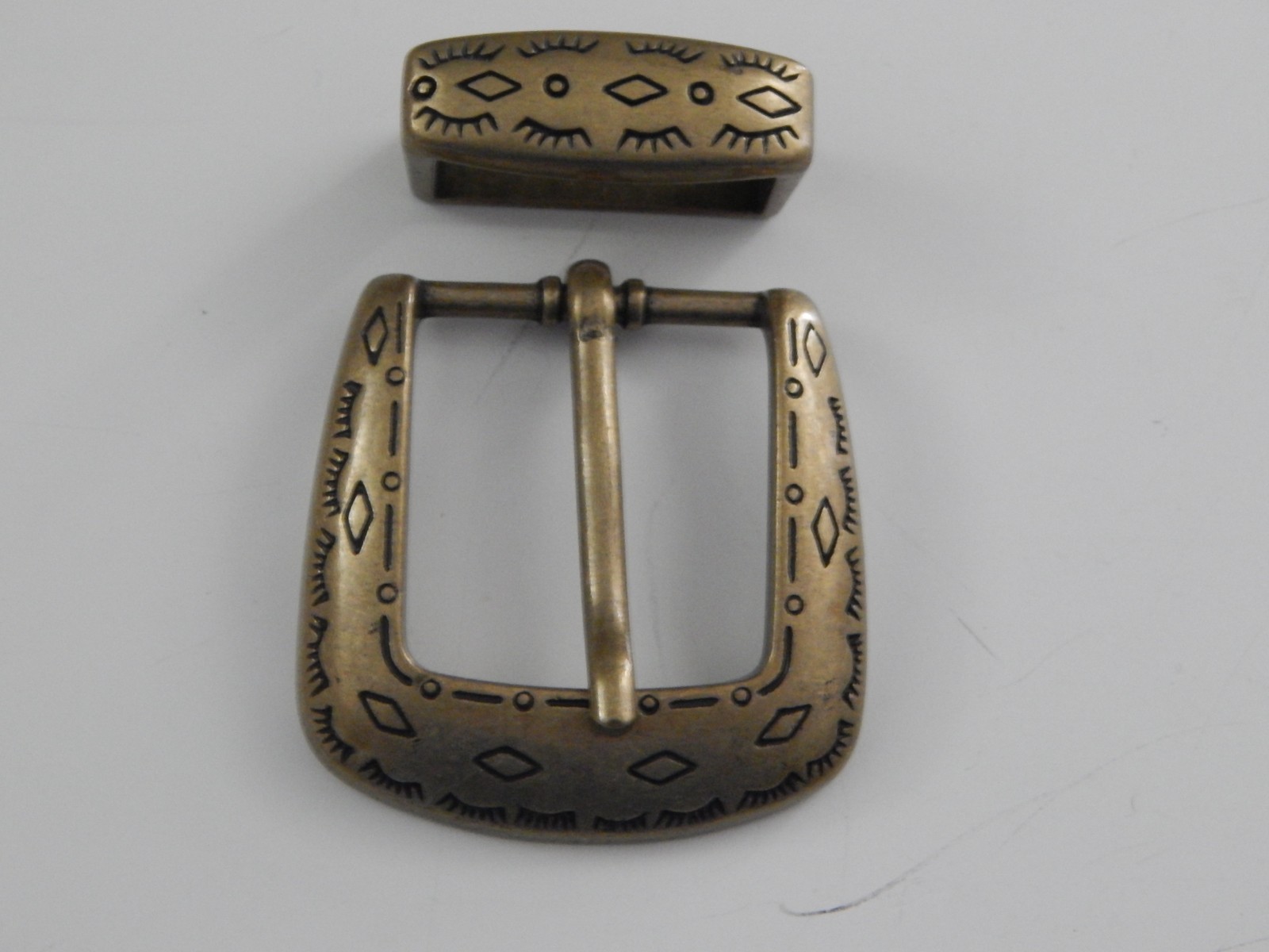 Vintage Ribco USA Antique Brass Finish End Bar Buckle w/ Loop Fits 1-1/8\ Vintage Ribco USA Antique Brass Finish End Bar Buckle w/ Loop Fits 1-1/8\