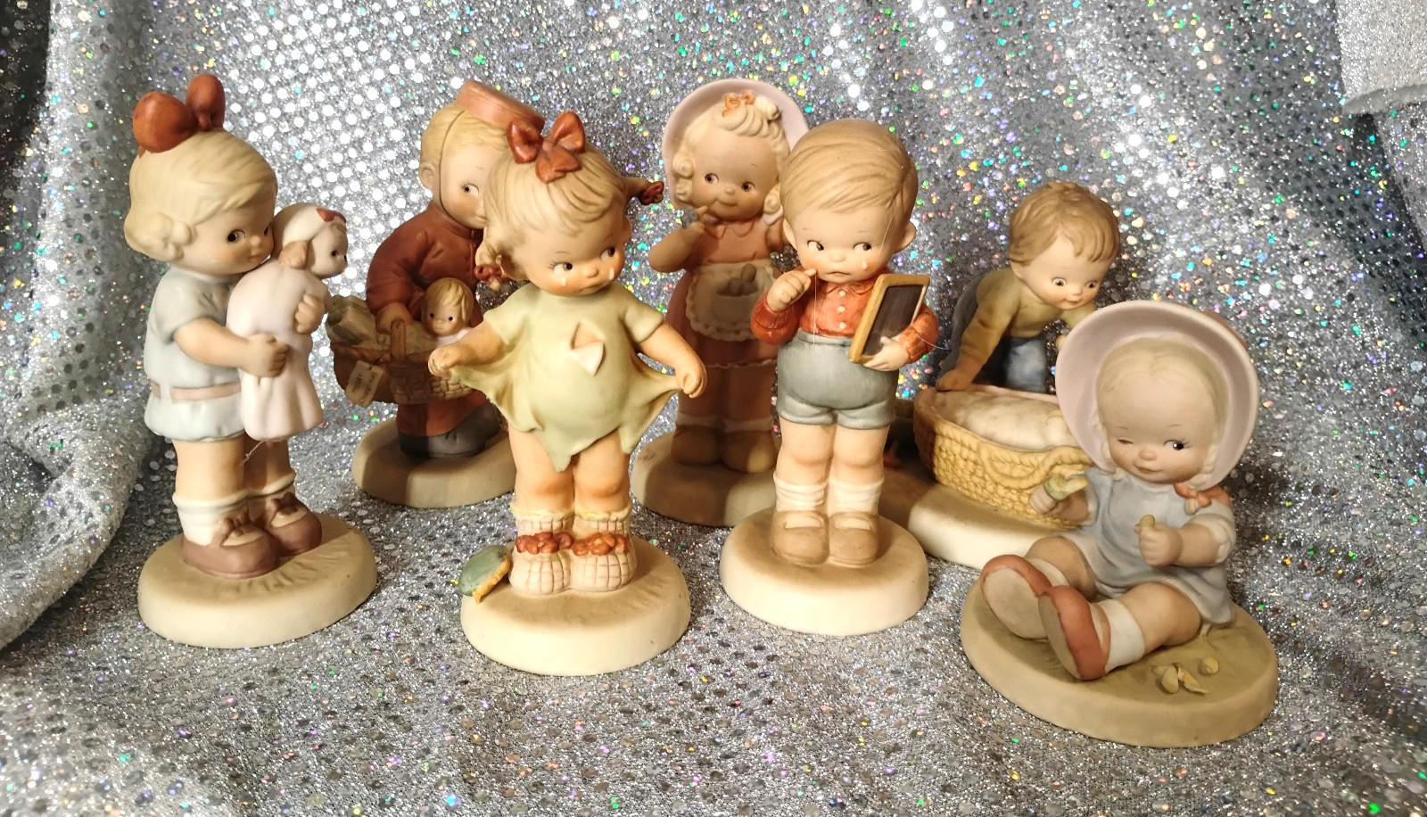 Lot of 7 Cute Enesco Memories Of Yesterday No Boxes - SEE PICTURES / DESCRIPTION