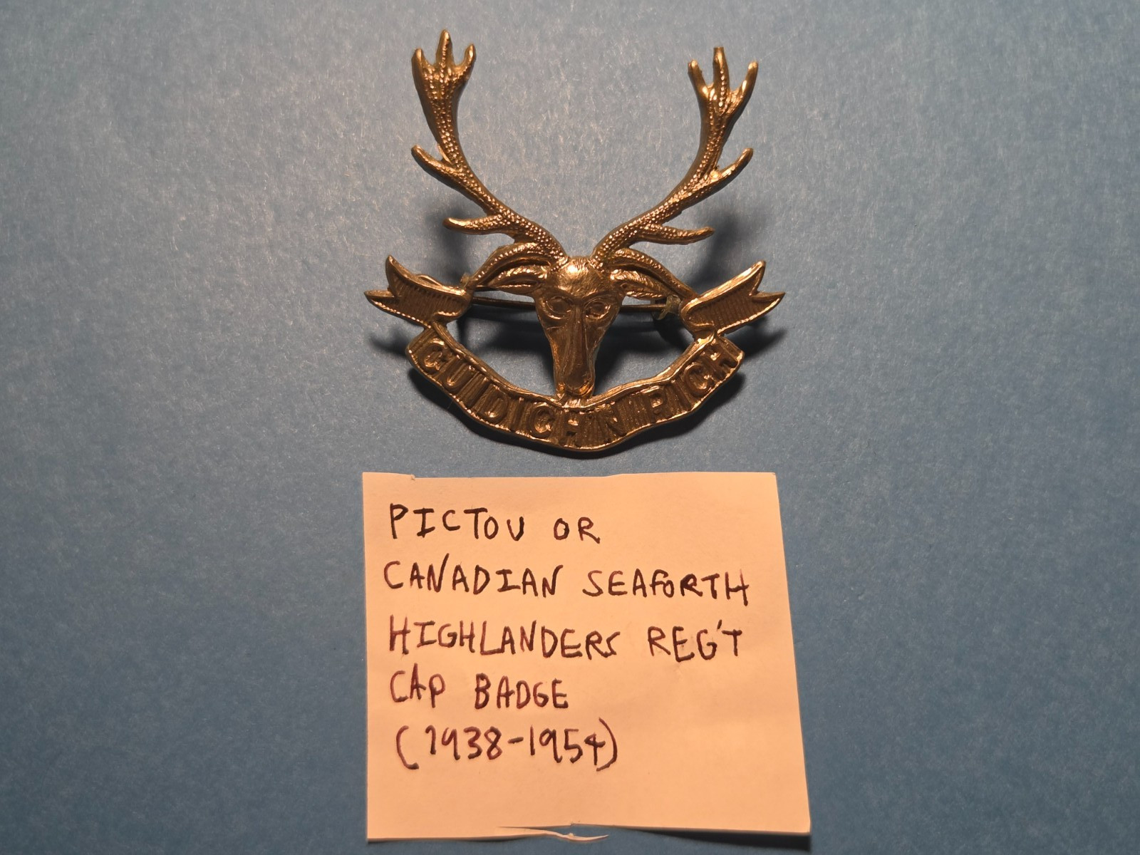 1938/1954 Cap Badge, PICTOU or CANADIAN SEAFORTH HIGHLANDERS REG