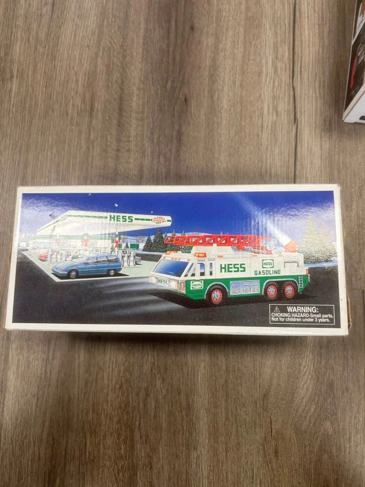 HESS 1996 emergency truck Brand new inbox HESS 1996 emergency truck Brand new inbox