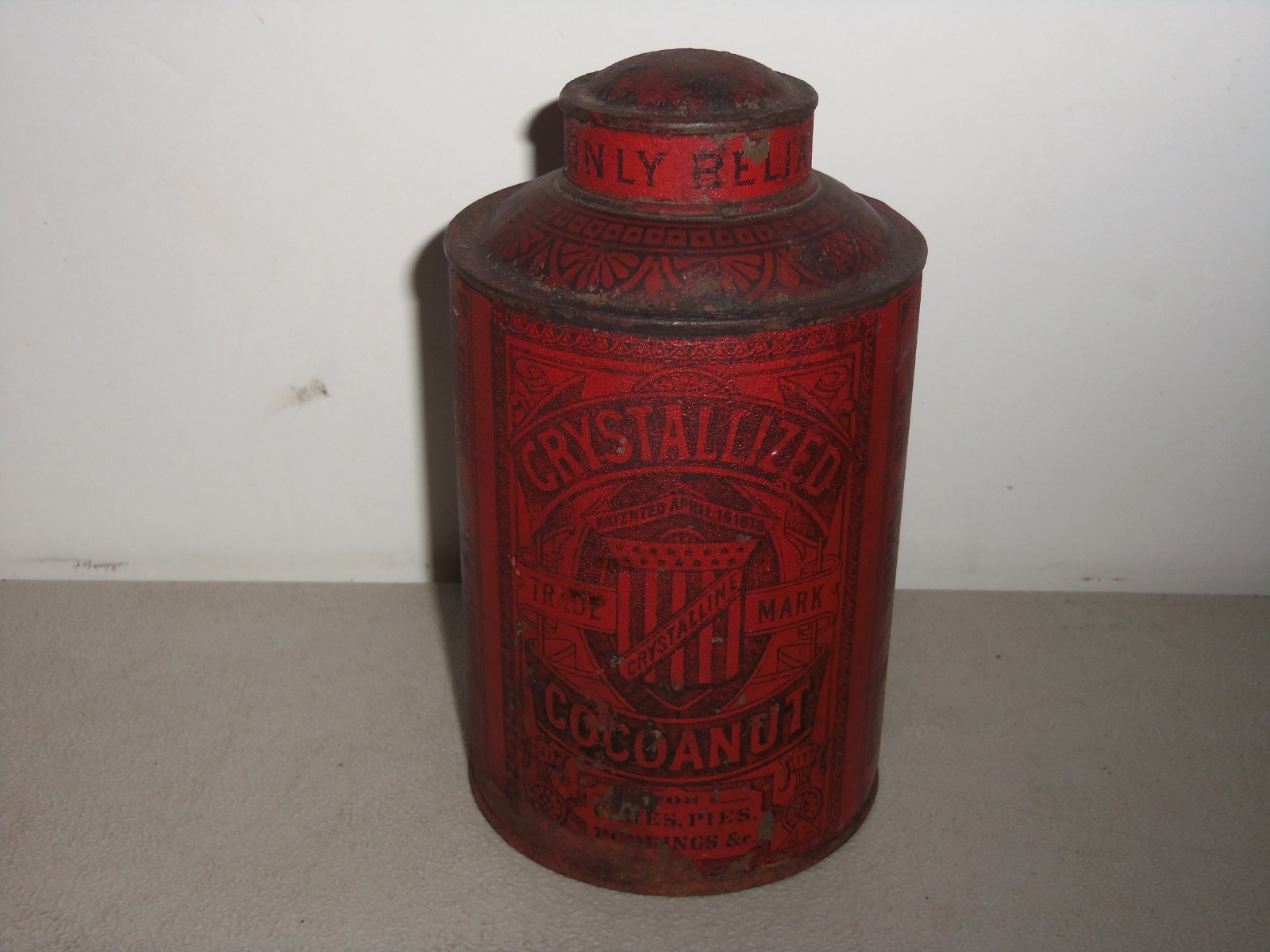 Vintage Metropolitan Crystallized Cocoanut Advertising Tin Can with Contents Vintage Metropolitan Crystallized Cocoanut Advertising Tin Can with Contents