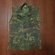 Vtg 1968 Vietnam War US Army ERDL Jungle Jacket Fatigue Small Named Distressed picture
