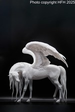 Pegasus model Horse artist resin - White resin figurine - Unpainted - 10